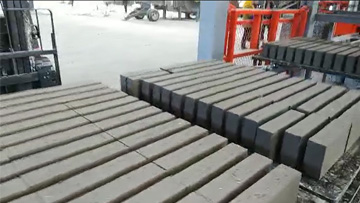 液壓磚機處理固廢、泥巴磚