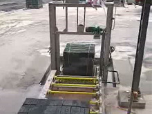 自動(dòng)收磚機(jī)、碼垛機(jī)帶浸水效果